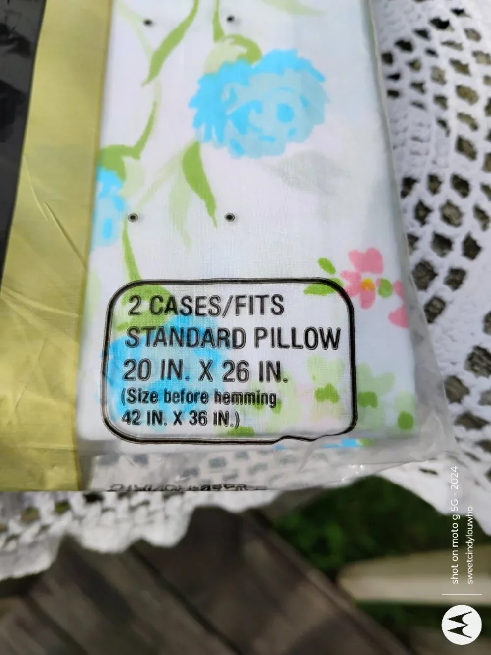 Set of 2 pillow cases new old stock JCPenney vintage 1970s Juliet floral print